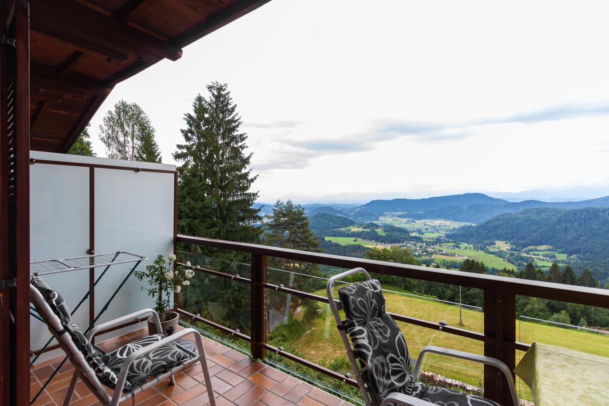 Landhaus Karawankenblick Himmelberg 部屋 写真